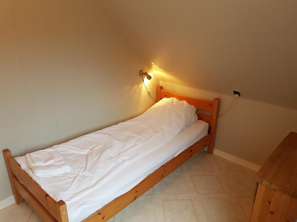Budget Guesthouse Borgustova Vestmanna Exteriör bild