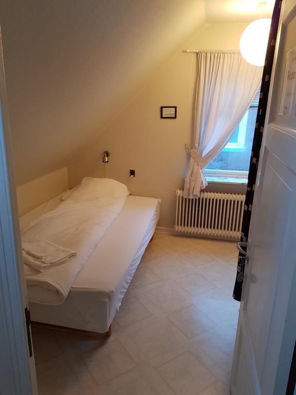 Budget Guesthouse Borgustova Vestmanna Exteriör bild
